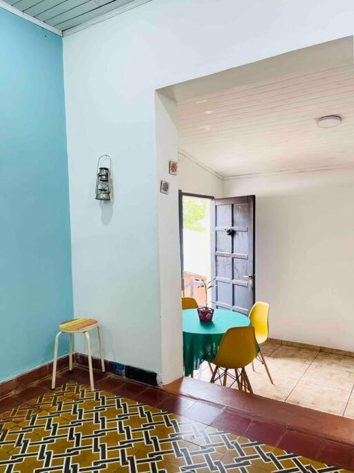 El Altillo, Loft Ambientes Abiertos 6 Pax En Cataratas Pileta Compartida Apartment *